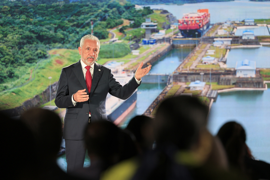 Potenciales inversionistas llegan a Panamá interesados en el gasoducto