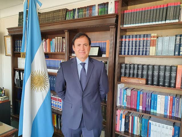 Juez que frenó difusión de audios de Karina Milei acumula denuncias por violencia machista