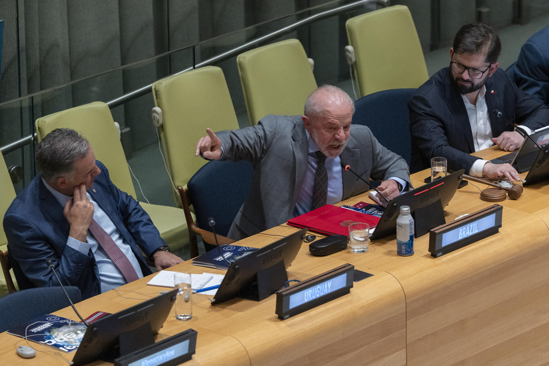 Lula, Sánchez, Boric y Petro piden reforzar, sin EE UU, la democracia global