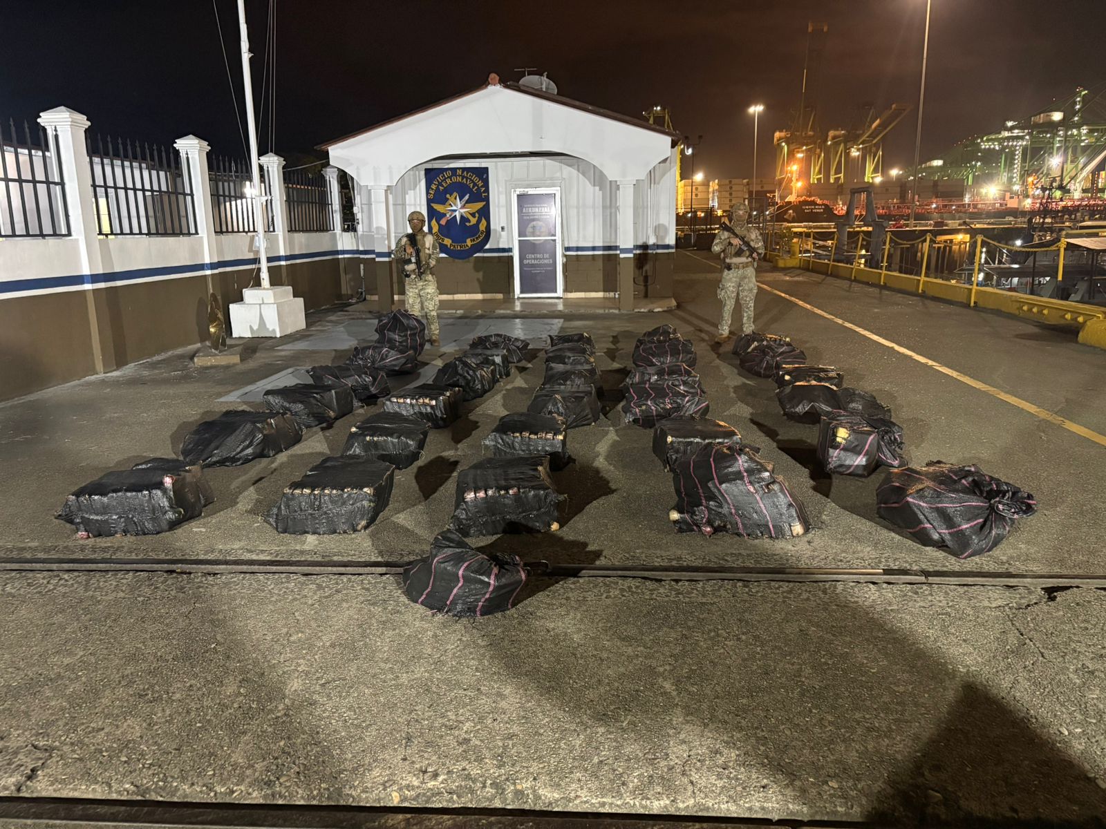 SENAN incauta más de una tonelada de droga en puertos del Pacífico panameño