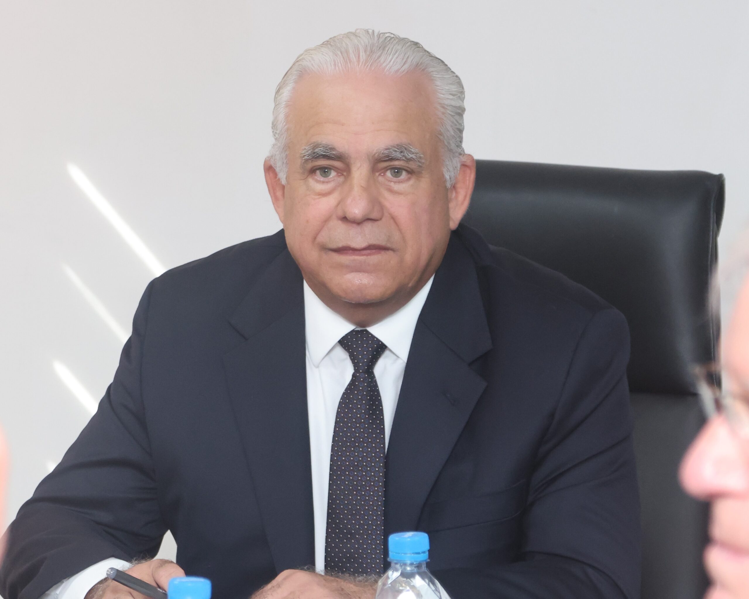 Hay suficiente arroz y no se justifica un alza de precios, afirma Linares