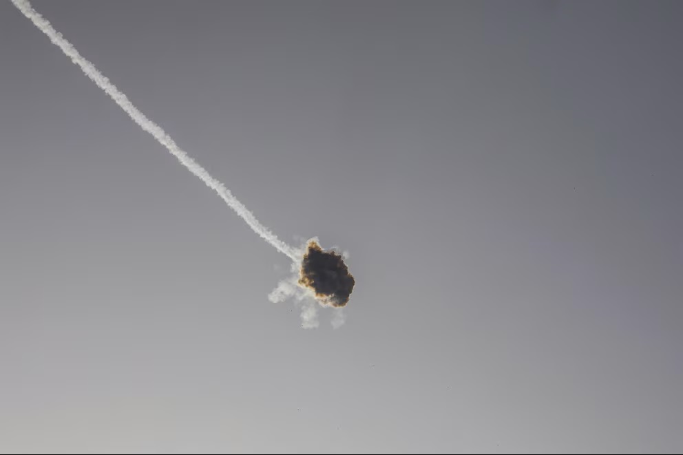 Hutíes reclaman varios ataques contra Israel y un buque en el Mar Rojo