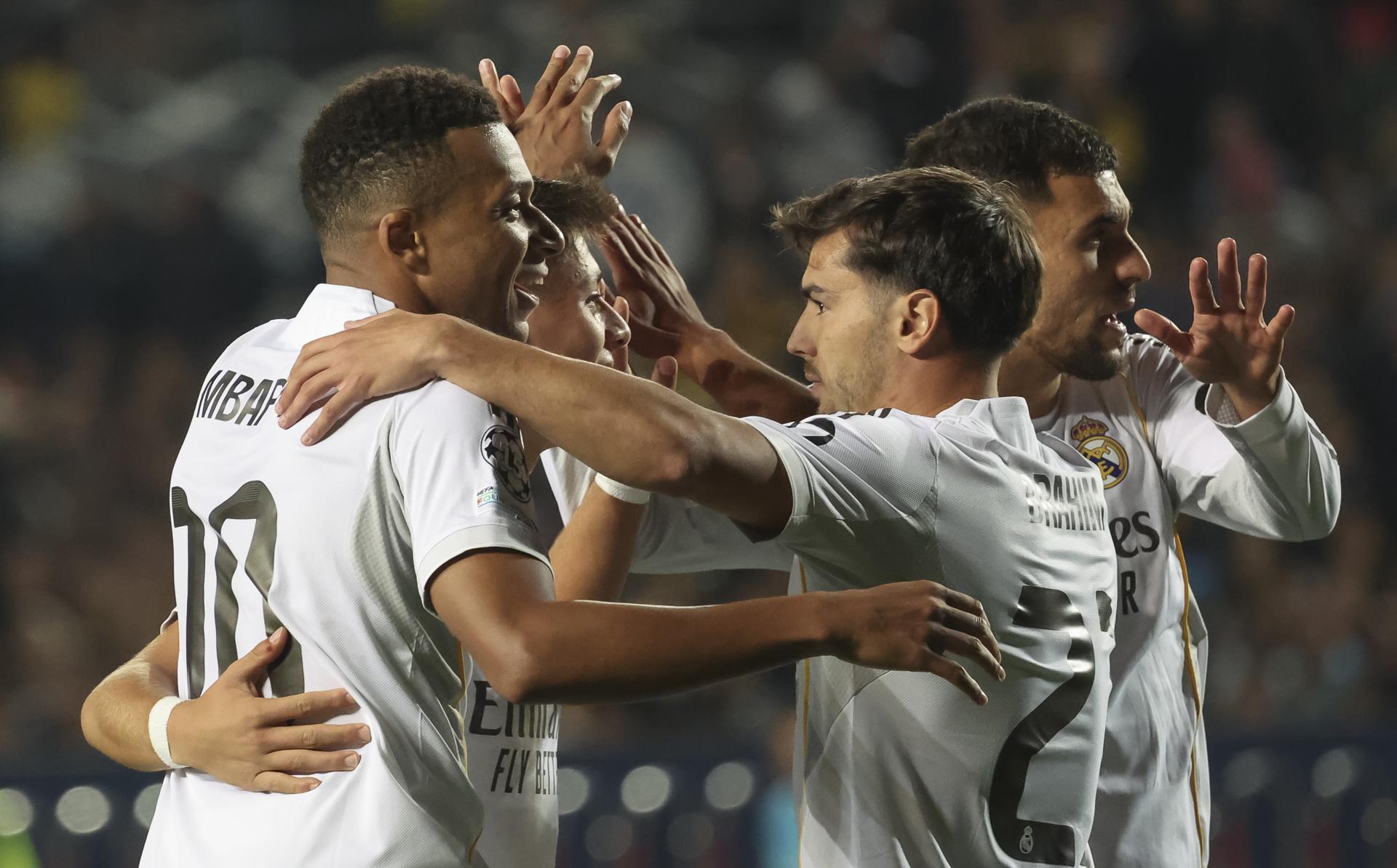 Real Madrid aplastó 5-0 al Kairat Almaty en la Champions con exhibición de Mbappé