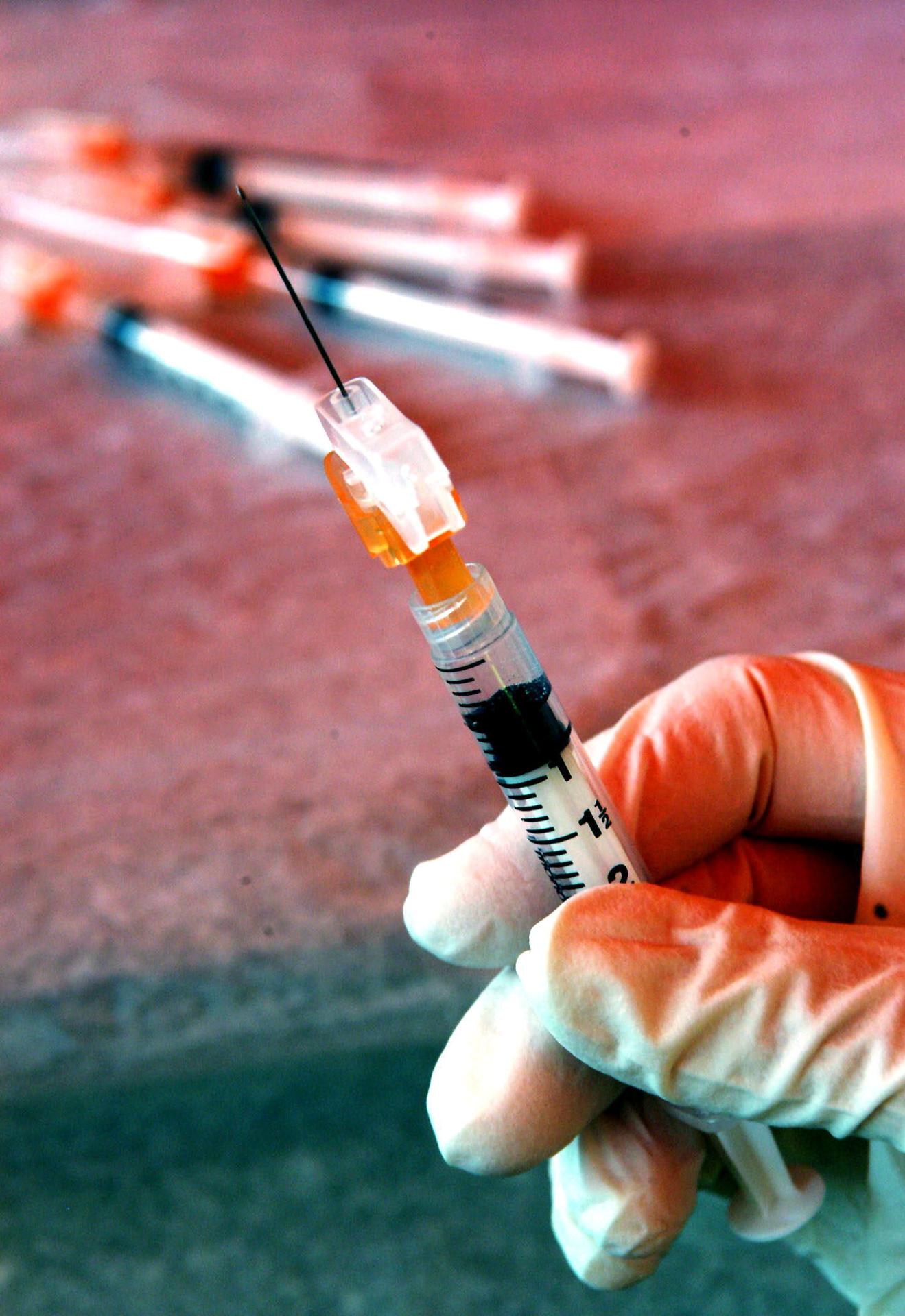 El plan antivacunas de Florida refuerza la desconfianza a la inmunización