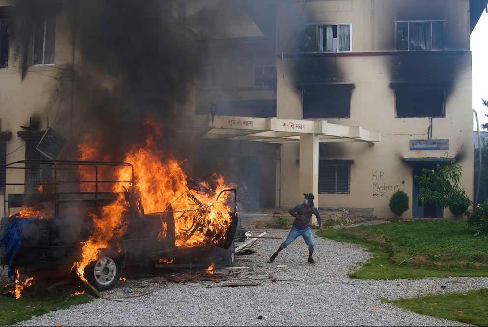 Colectivos juveniles de Nepal piden parar la violencia