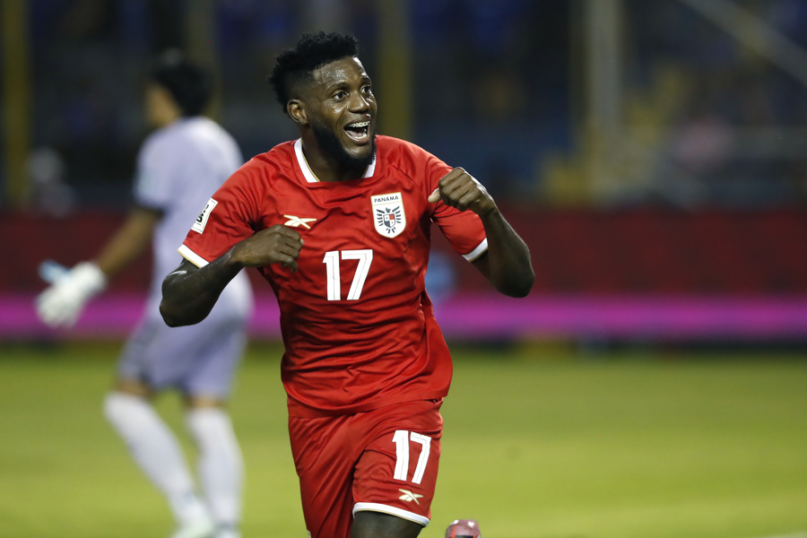 Panamá vence a El Salvador y sube al segundo lugar en el Grupo A de la CONCACAF