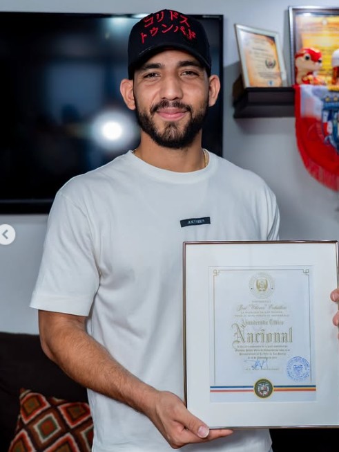 Designan a Chema Caballero como abanderado en La Villa de Los Santos