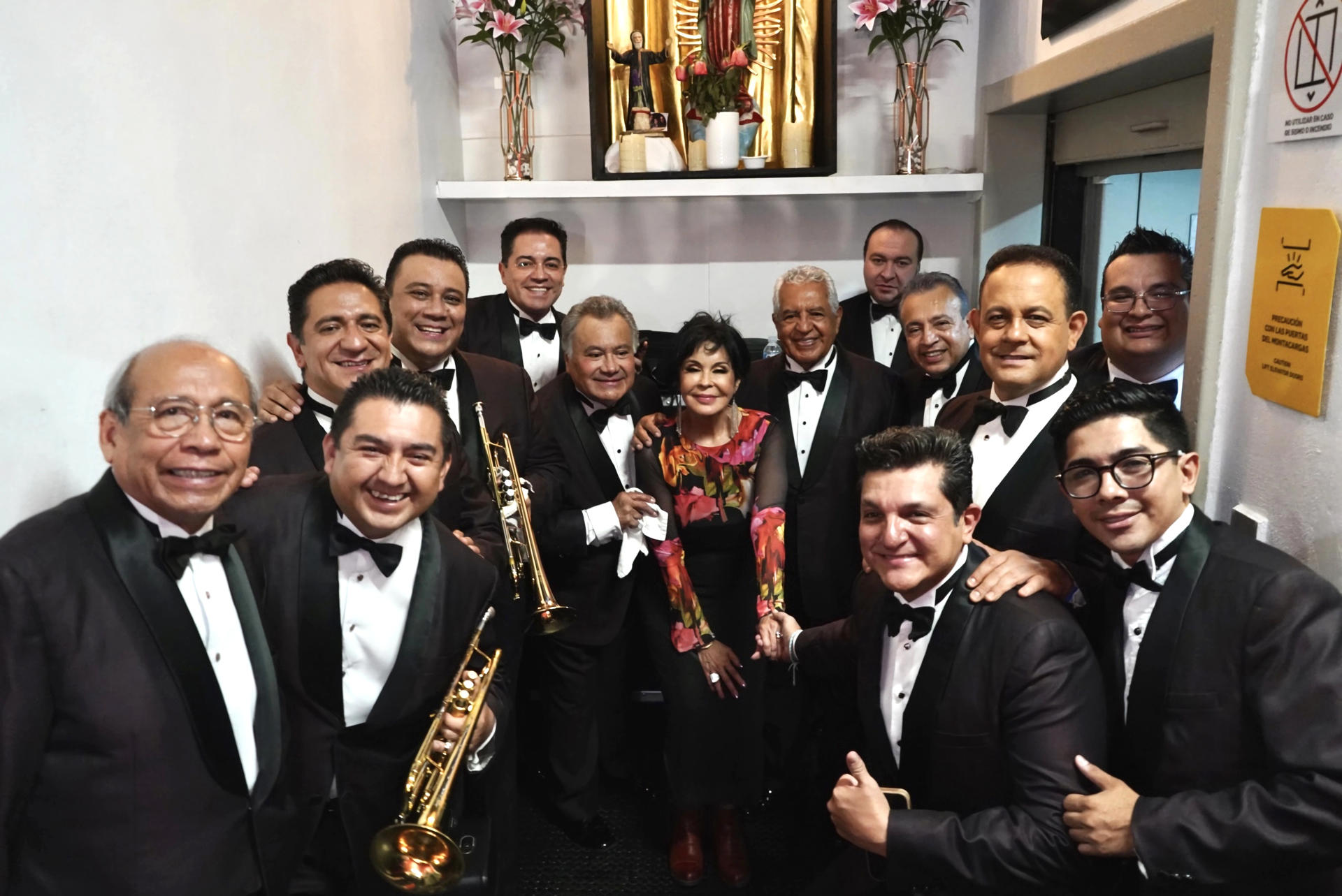 María Conchita Alonso se reinventa con ritmos tropicales a sus 70 años