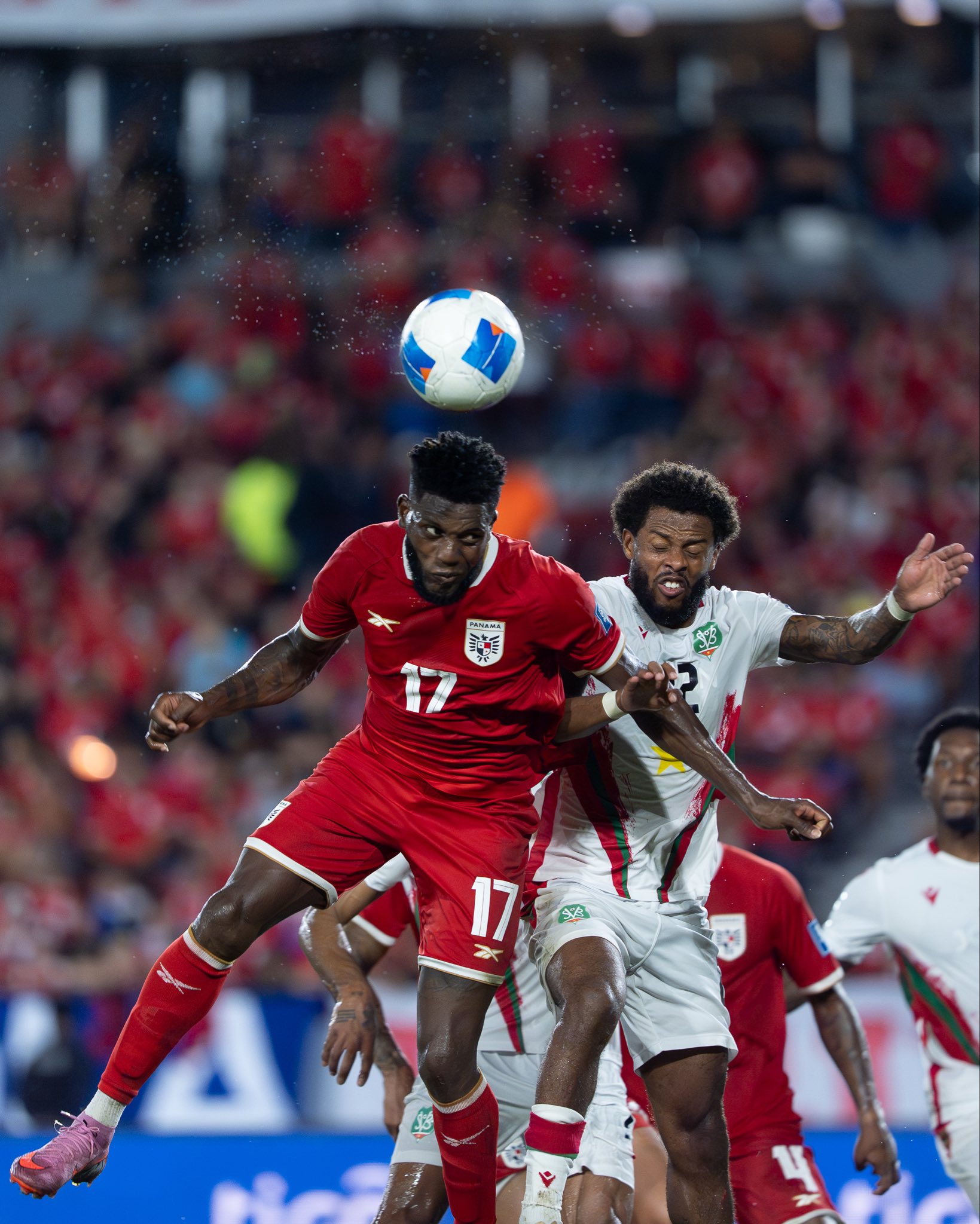 Sufrido empate con Surinam 1-1 deja con vida a Panamá en las eliminatorias del Mundial
