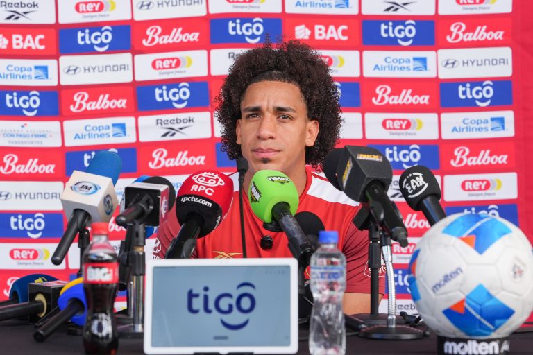 Panamá sufre una baja en la defensa para enfrentar a Surinam