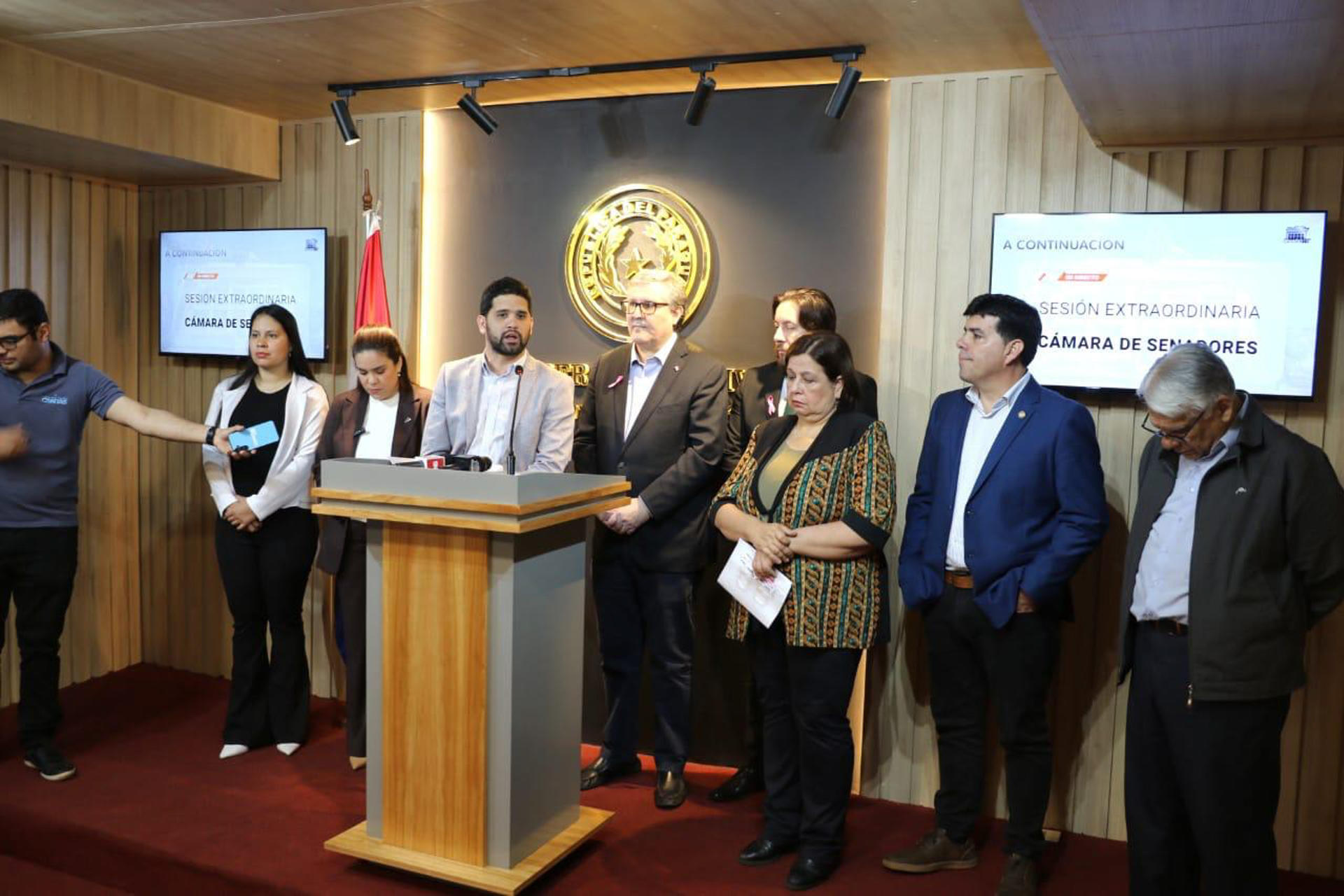 Legisladores acusan al presidente de Paraguay por actos de corrupción