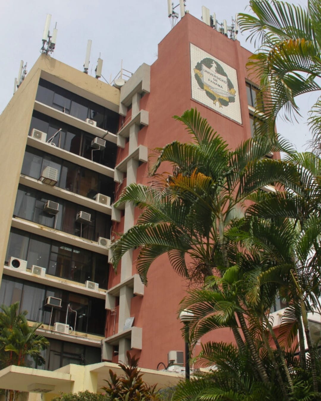 MEF: Universidad de Panamá debe gestionar su propio presupuesto para pagar bono de fin de año