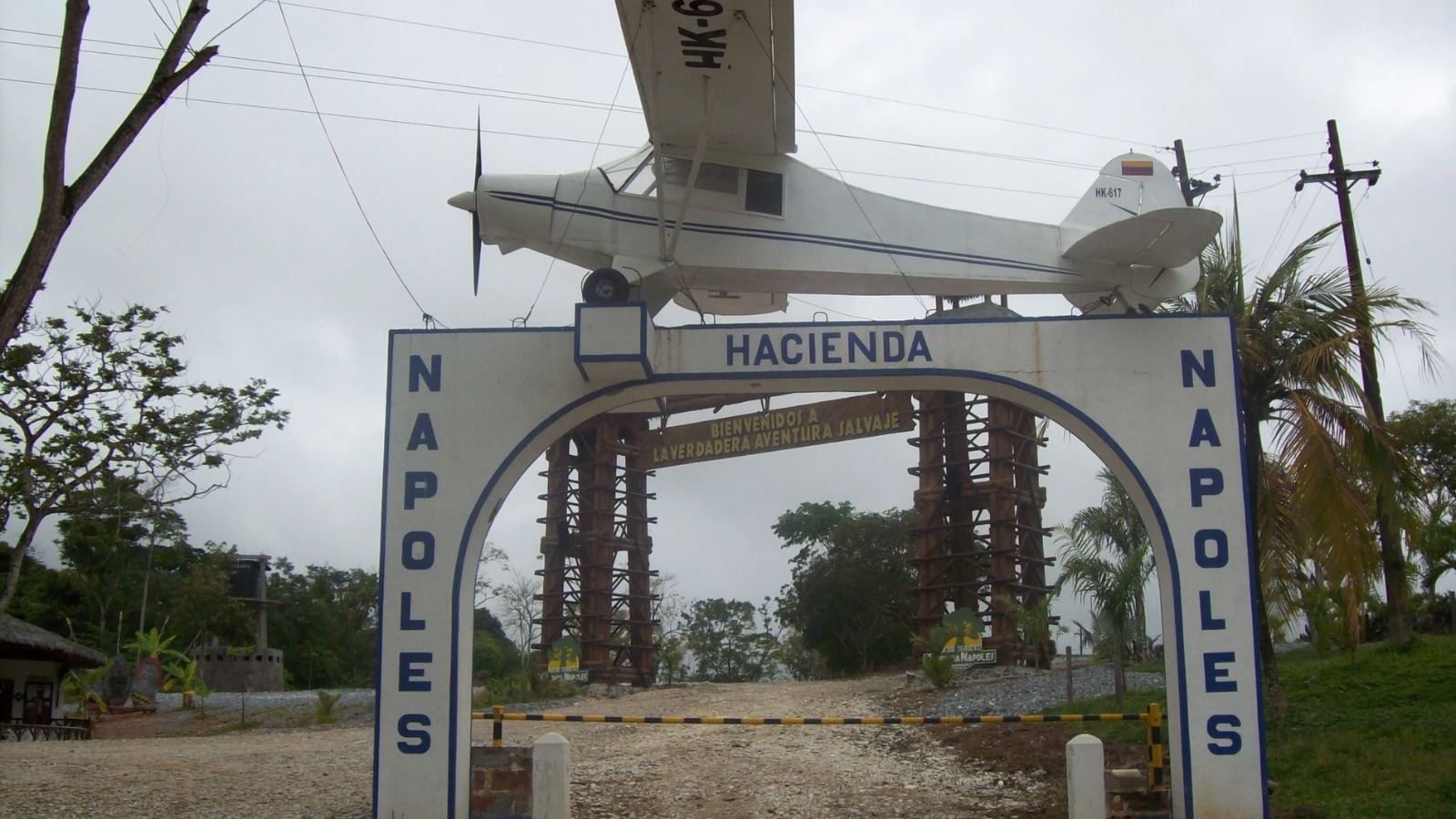 Gobierno colombiano entrega tierras de Pablo Escobar a víctimas de violencia sexual en conflicto armado