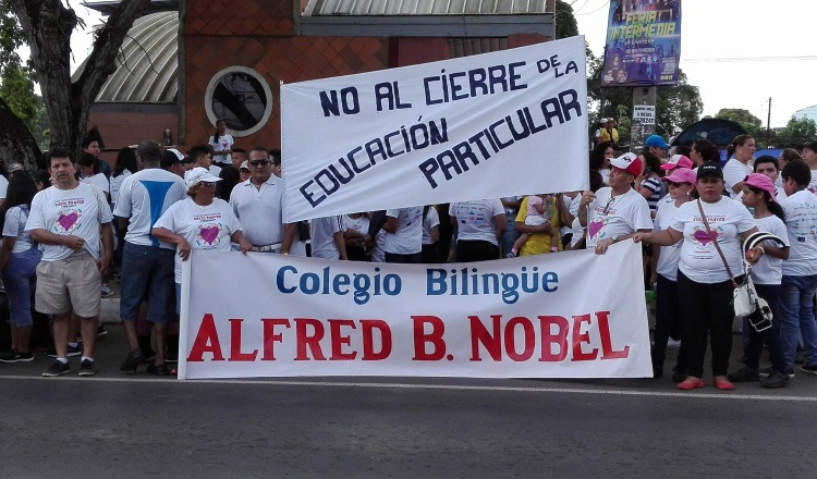 El 50% de los colegios particulares en Panamá enfrenta riesgo de cierre por morosidad y baja matrícula