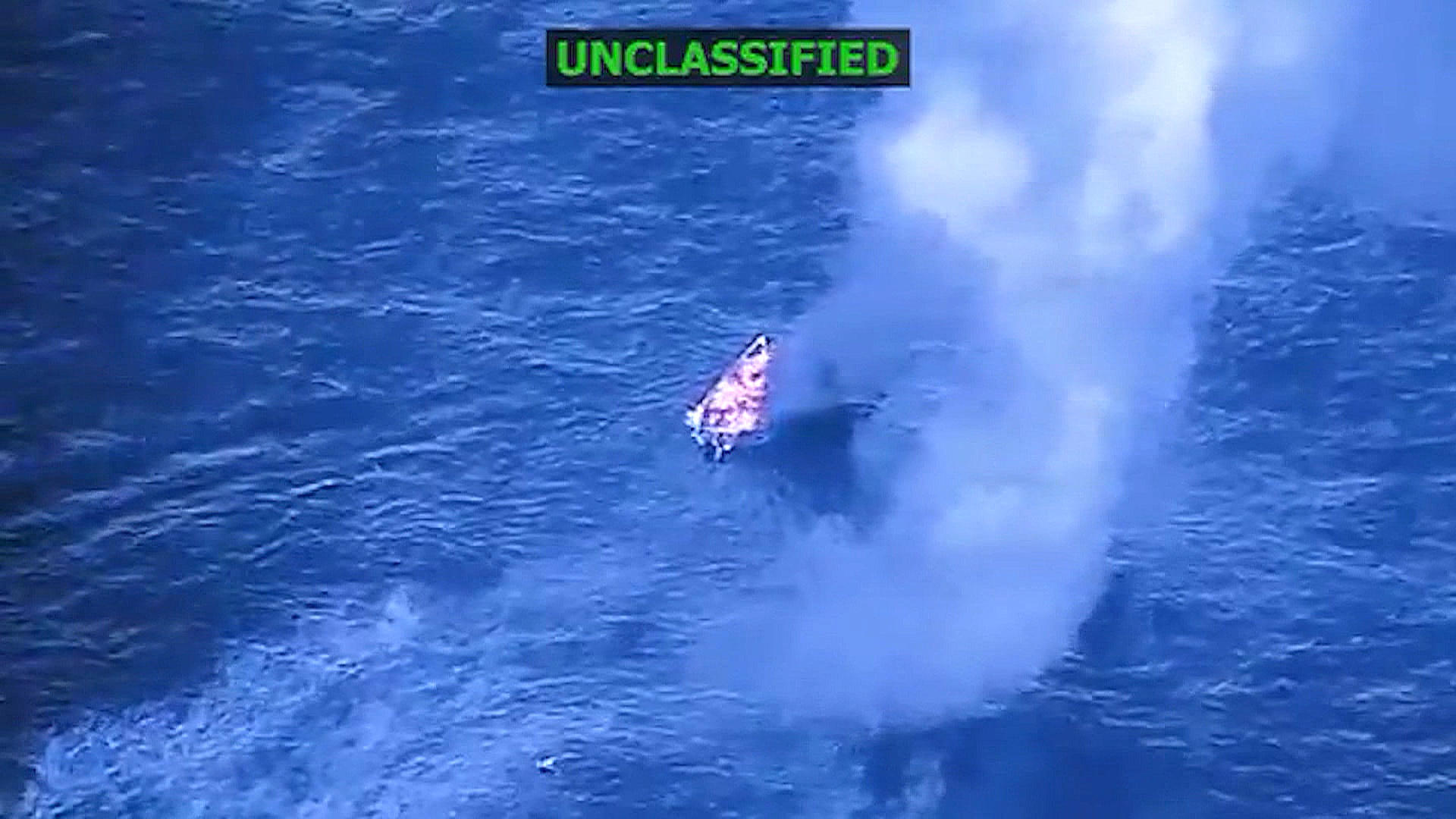 EE UU hunde otra lancha cerca de Venezuela y mata a cuatro personas