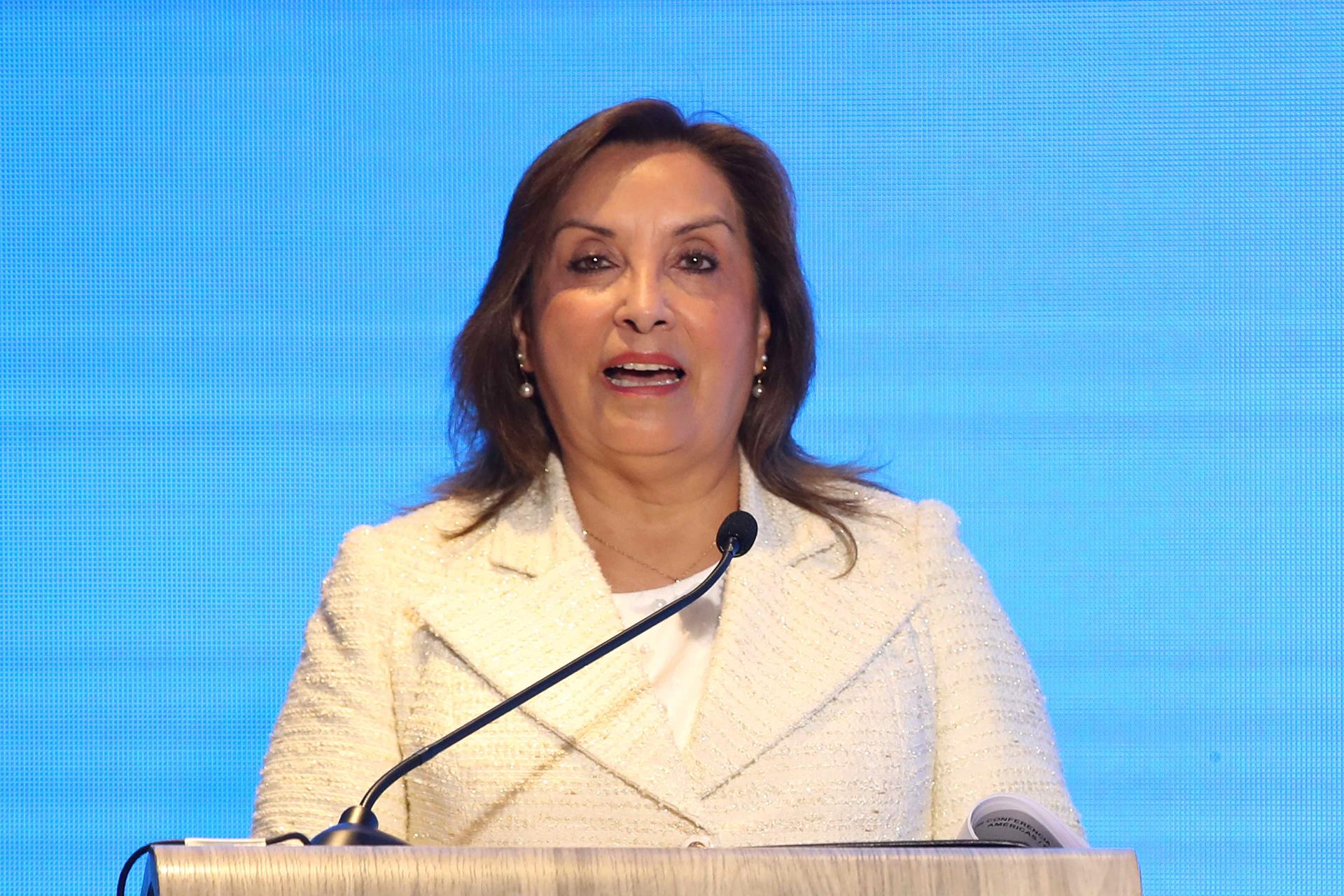 Perú suma su séptimo presidente desde 2016 tras abrupta destitución de Boluarte