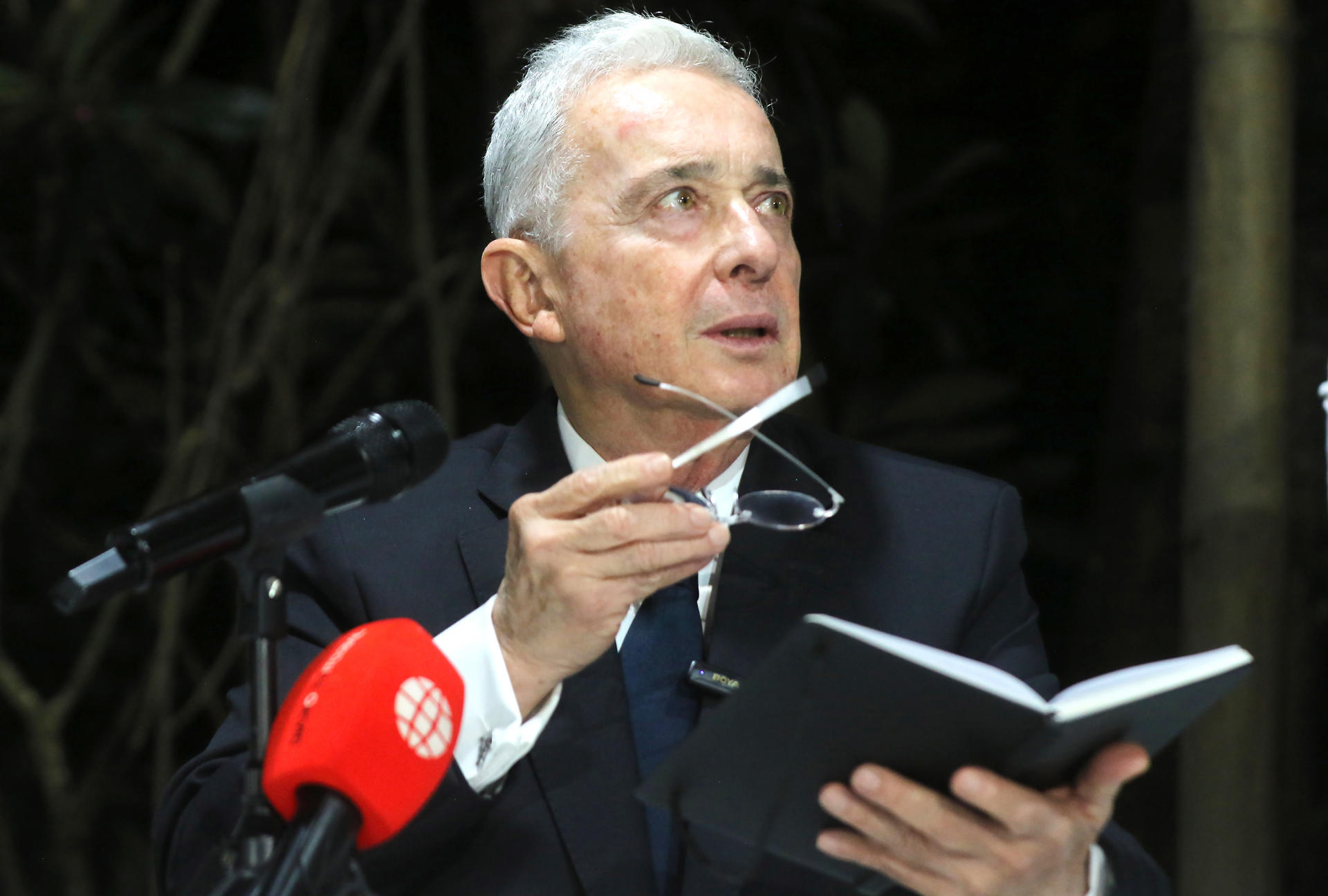 Tsunami político sacude a Colombia tras la absolución al expresidente Álvaro Uribe