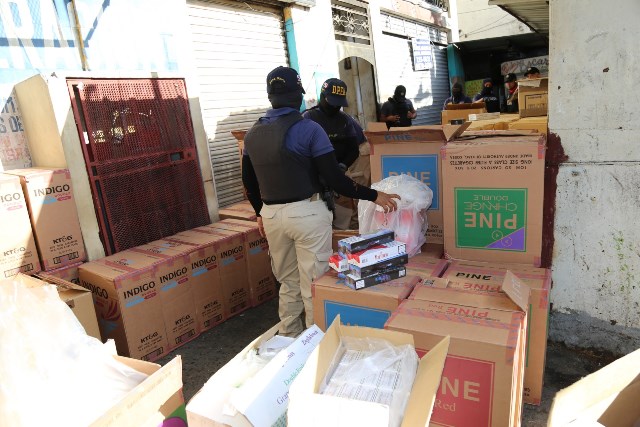 Aduanas lanza operativo “Navidad sin Contrabando”