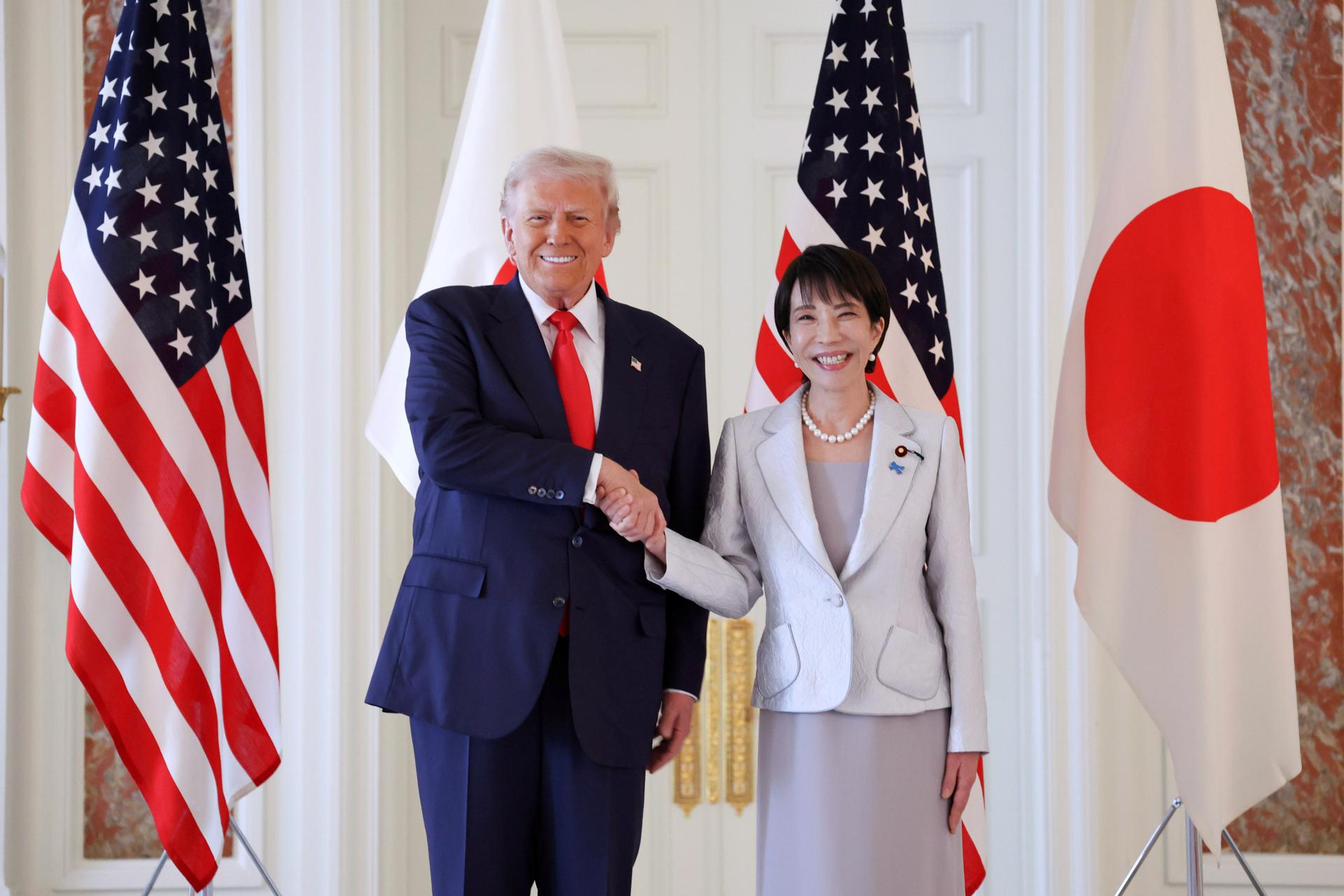 Trump realiza visita a Japón llena de halagos pero sin avances comerciales