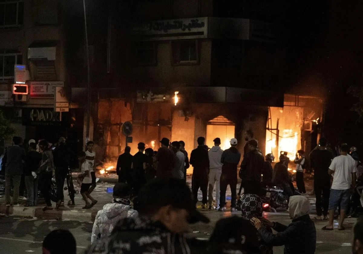 Dos muertos en protestas de jóvenes marroquíes durante asalto a una Gendarmería Real
