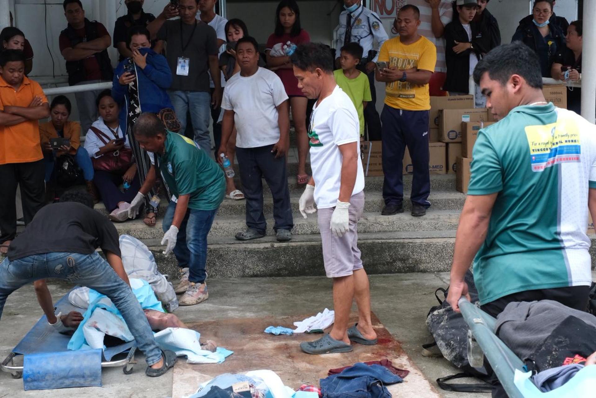 Potente terremoto de 6.9 grados en Filipinas deja más de 60 muertos