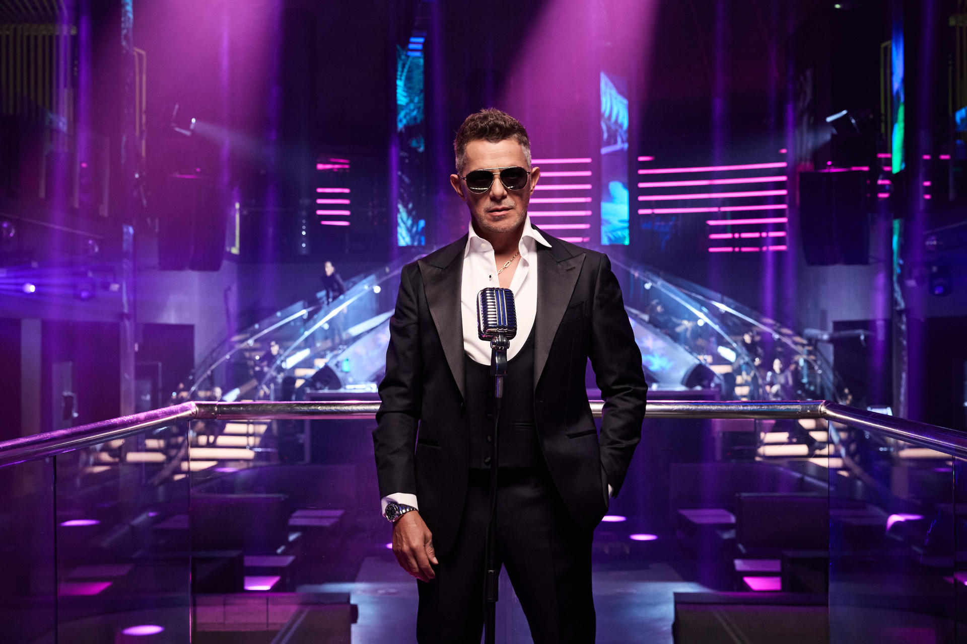 Alejandro Sanz celebra 35 años de carrera con nuevo disco, documental y musical