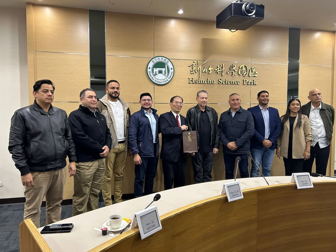 Diputados panameños inician gira en Taiwán en medio de polémica con ausencias de última hora