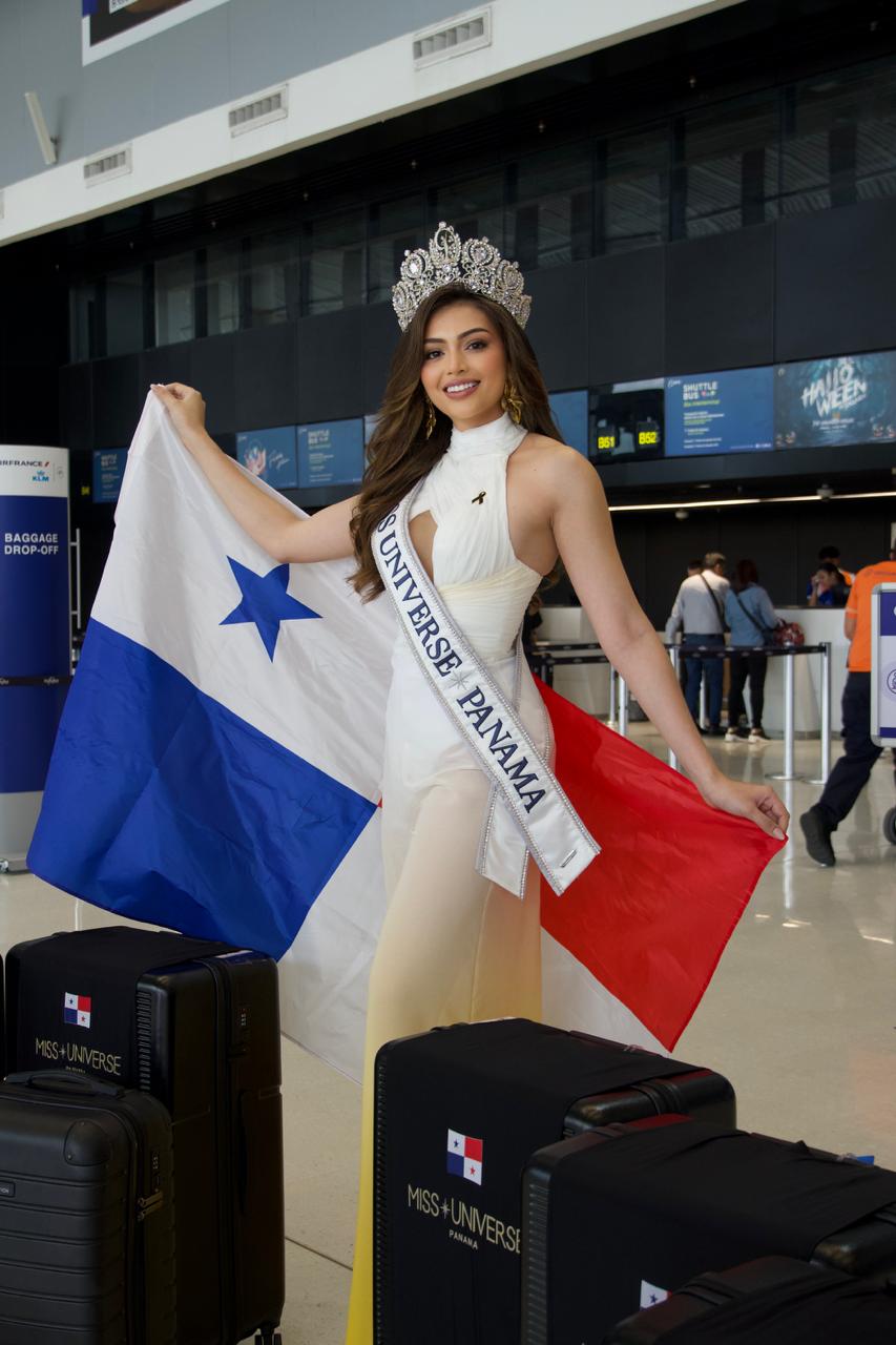 La panameña Mirna Caballini ya está en Tailandia para representar al país en el Miss Universo