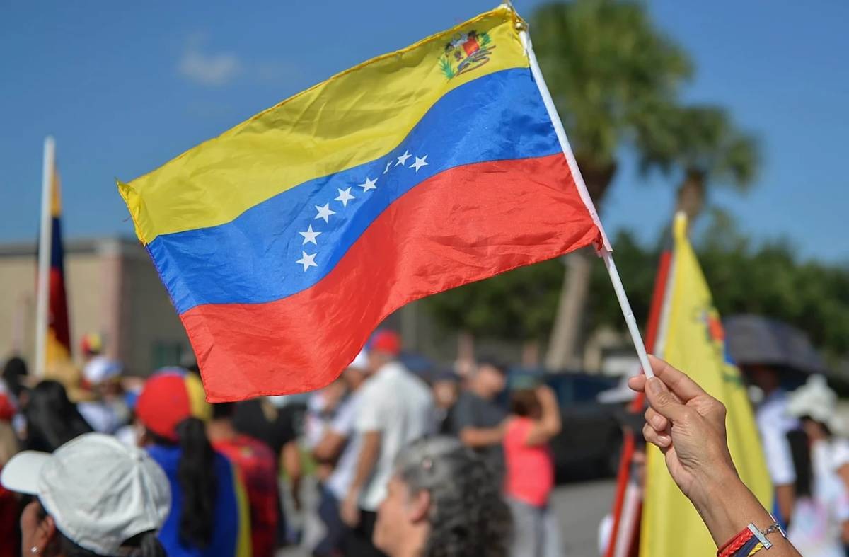 Futuro inmediato de Venezuela: Una encrucijada de máxima tensión