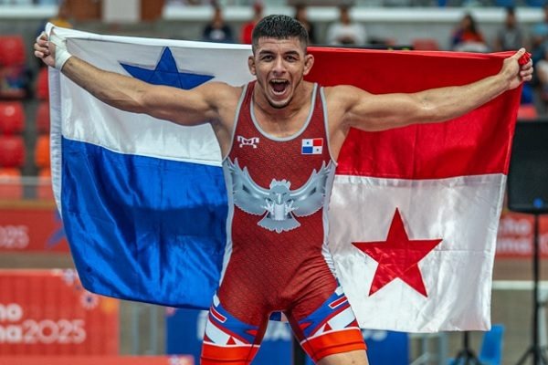 Ángel Cortés da a Panamá su primera medalla de oro en los Juegos Bolivarianos