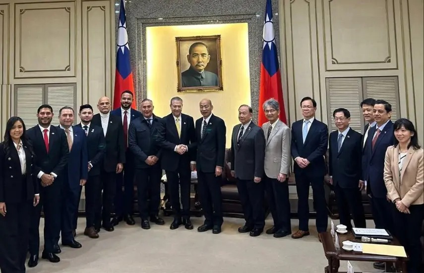 Diputados defienden viaje a Taiwán y aseguran que no hubo compromisos diplomáticos