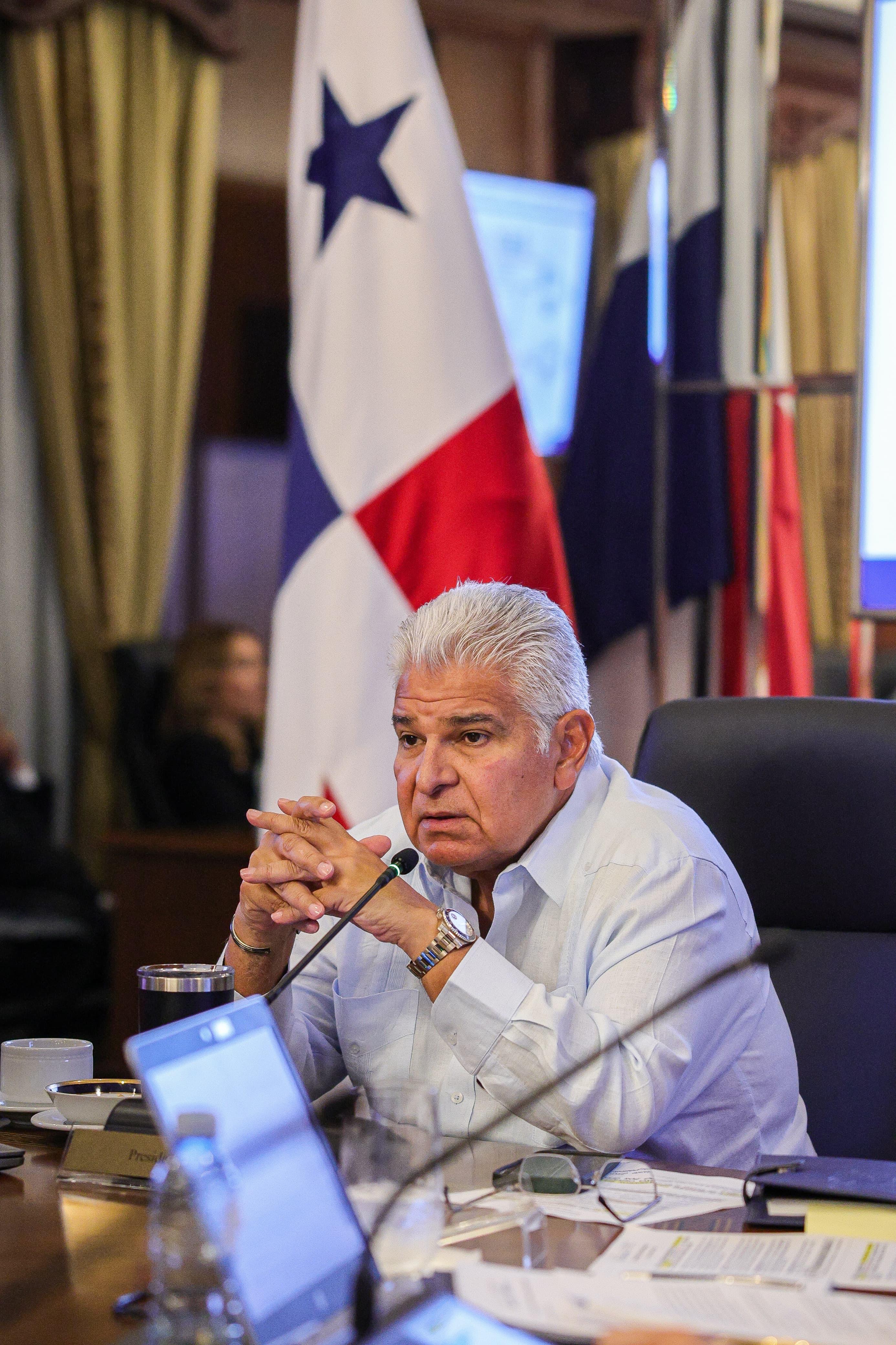 Mulino ordena el cierre de oficinas públicas al mediodía este 24 de diciembre