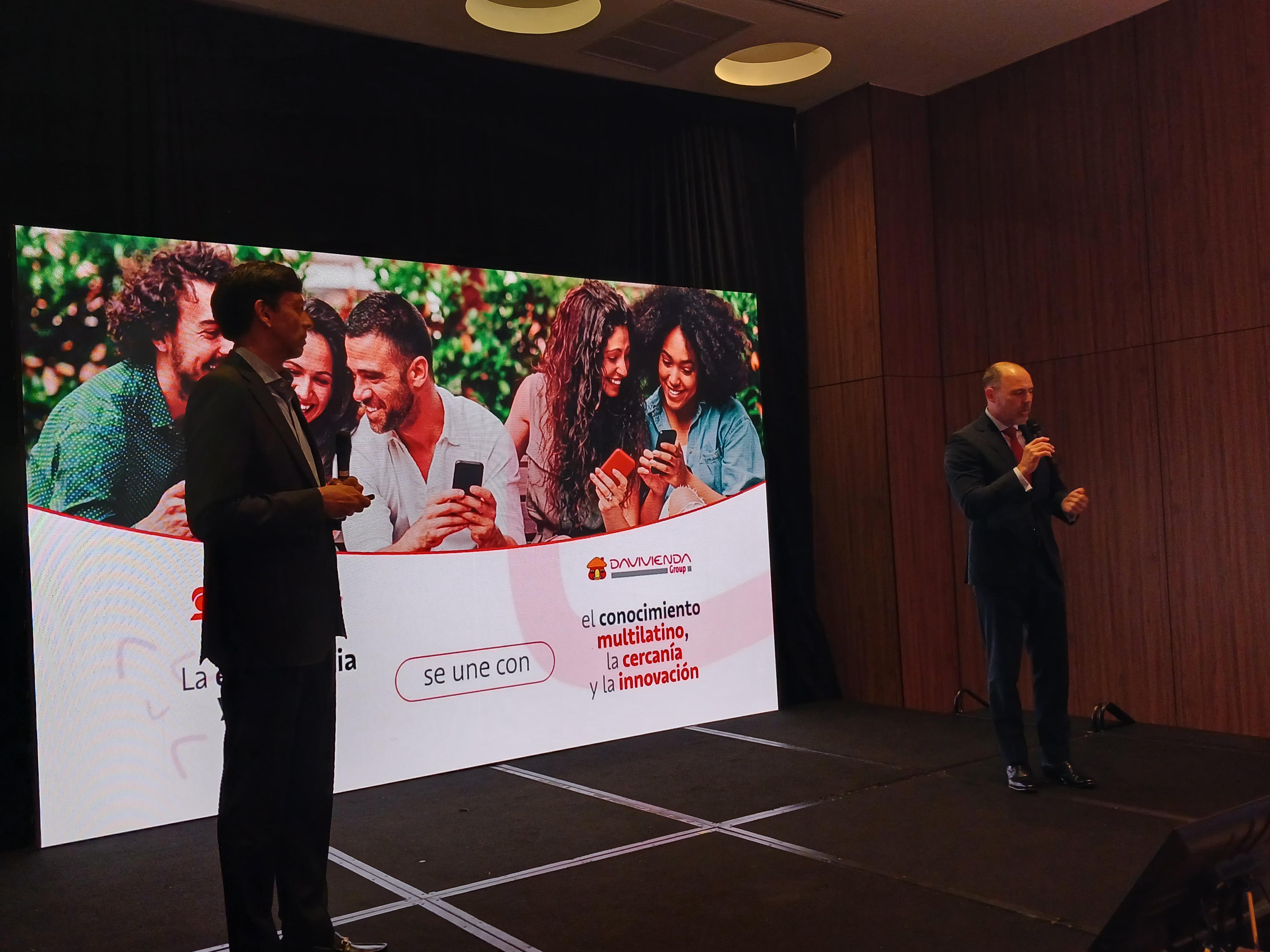 Davivienda y Scotiabank protagonizan histórica integración financiera