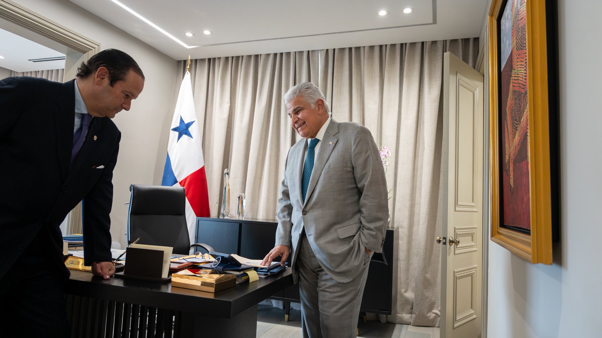 Mulino conversa con Kast y apuesta por relanzar la relación Panamá-Chile