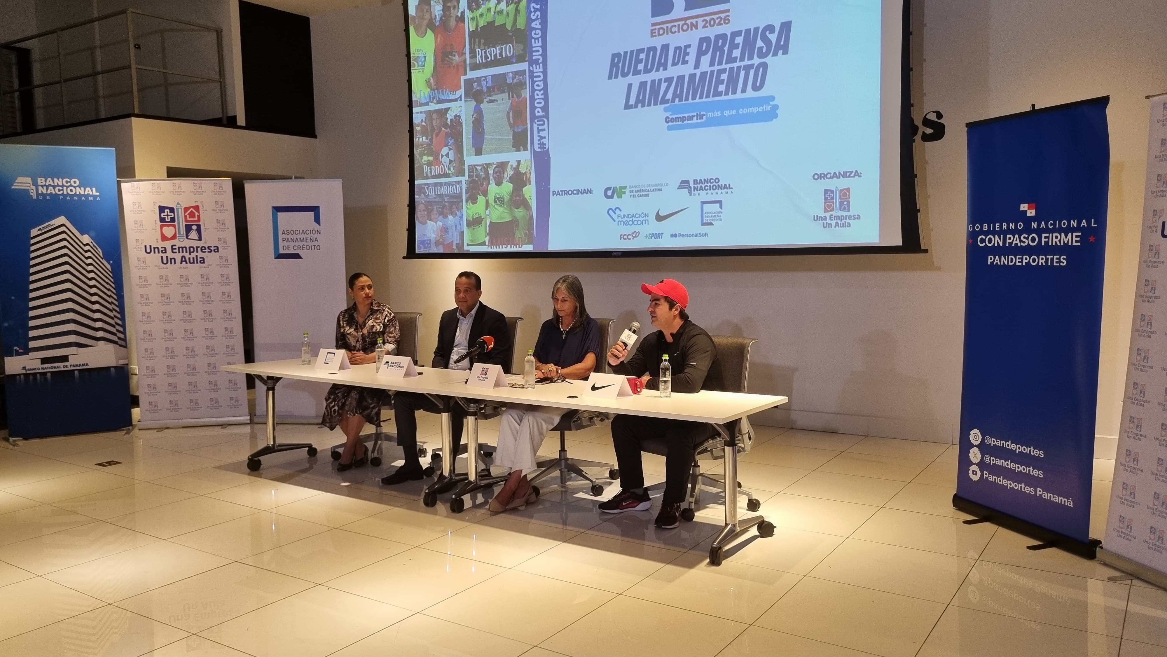 Fundación “Una Empresa Un Aula” lanza la Copa de la Paz 2026