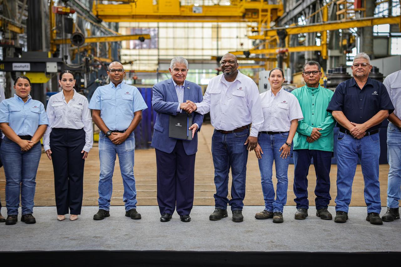 El Canal entrega al Estado $2,965 millones en dividendos