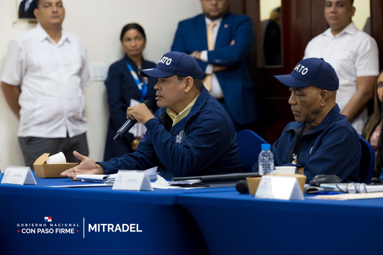 Comisión entra en la recta final sin acuerdo sobre el nuevo salario mínimo