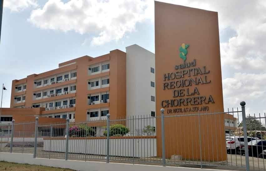 Imputan cargos a tres médicos por homicidio culposo en el Hospital Nicolás Solano