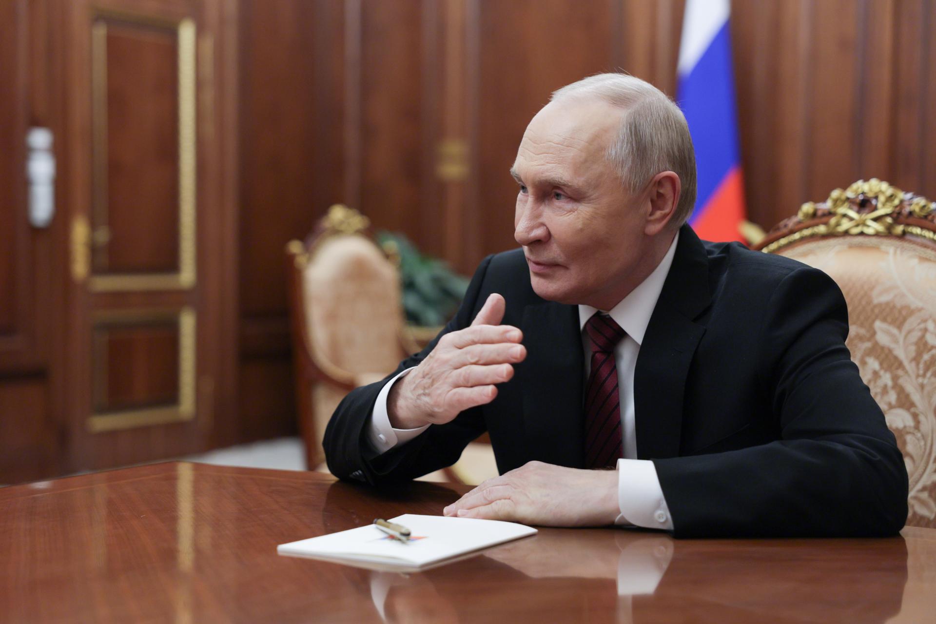 Rusia reitera su respaldo a Venezuela frente a la "presión política y chantaje militar" de EE UU