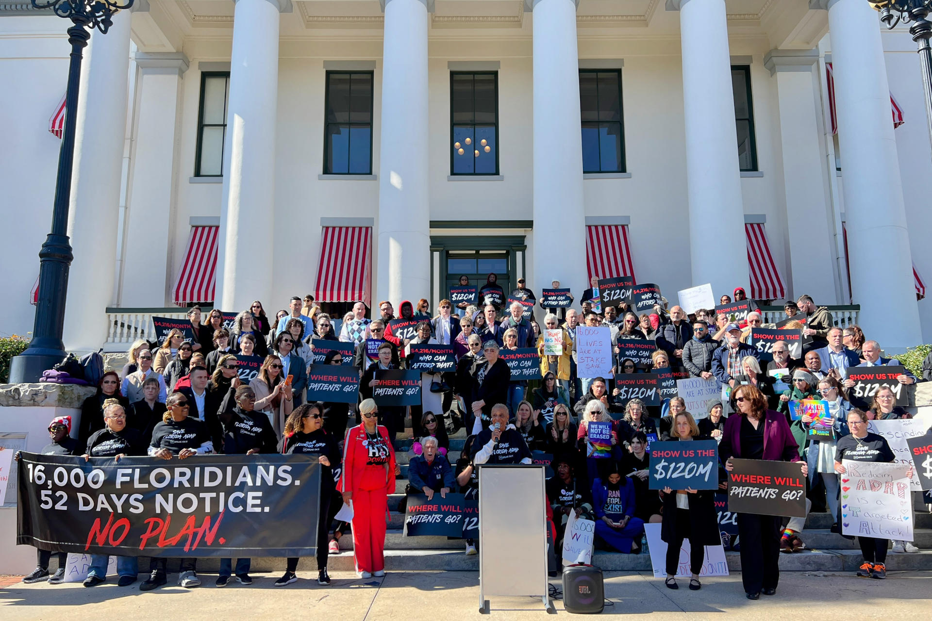Recortes en Florida ponen en riesgo tratamiento de más de 16,000 pacientes con VIH
