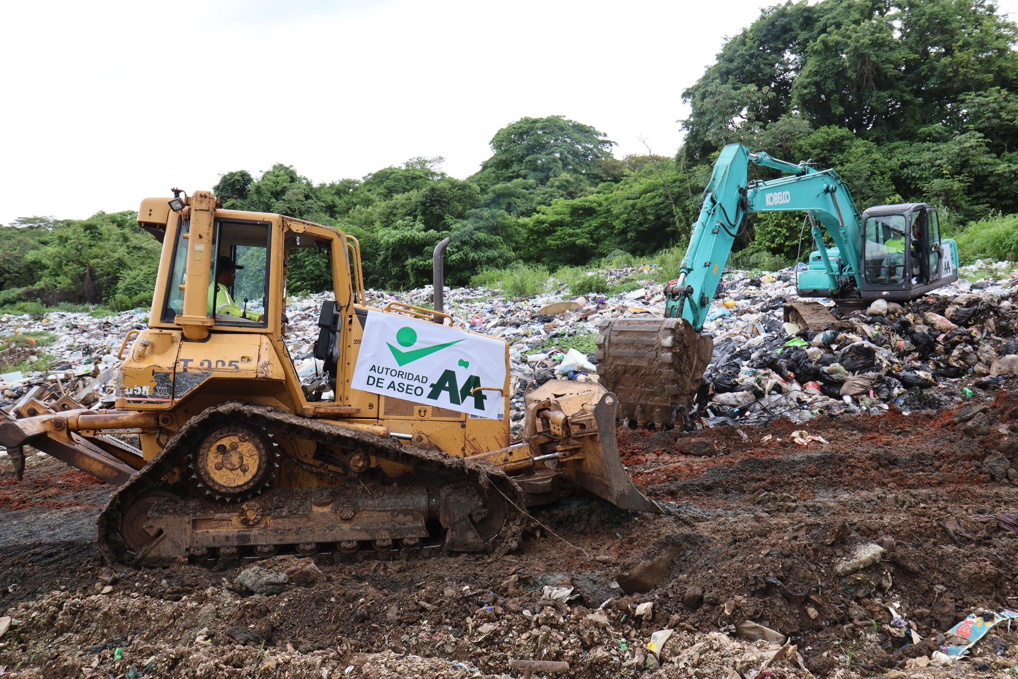 Asamblea enfrenta pulso político por crisis de basura en San Miguelito