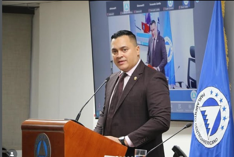 RM acepta la renuncia de Pepe Campos de su junta directiva