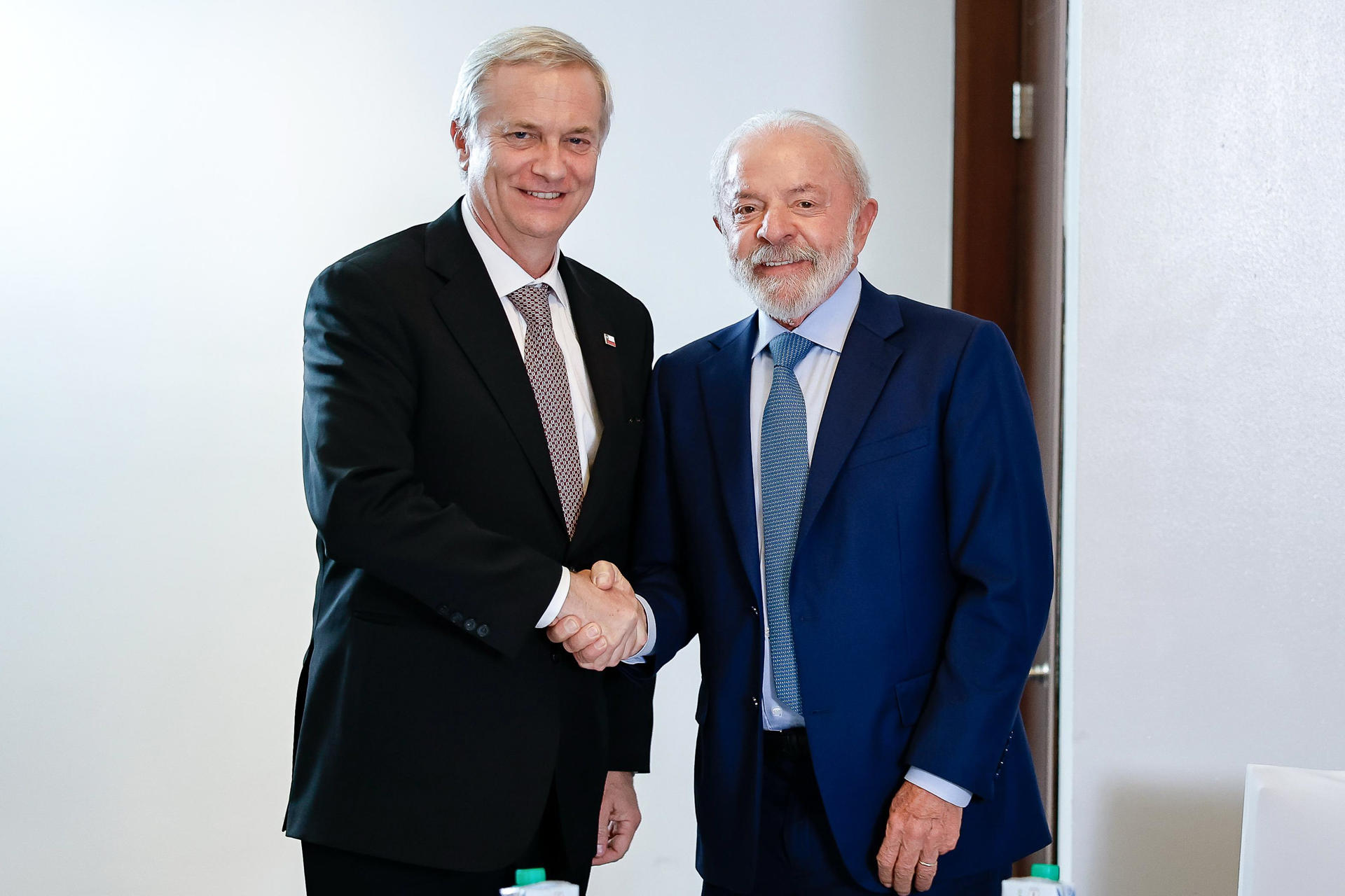 Lula y Kast se reúnen en marco de Foro Económico Latinoamericano