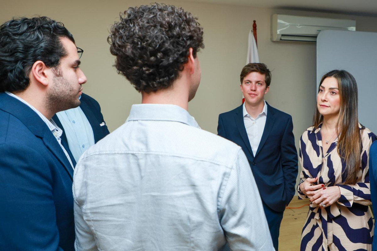 Estudiantes de la Universidad de Monterrey conocen ventajas de Panamá como hub logístico