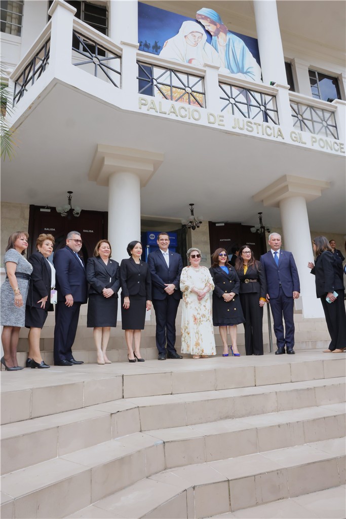 María Cristina Chen elegida presidenta de la Corte Suprema