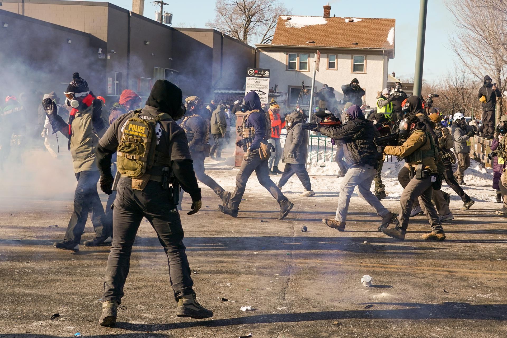 Se extienden las protestas en EE UU por muerte a tiros de manifestante