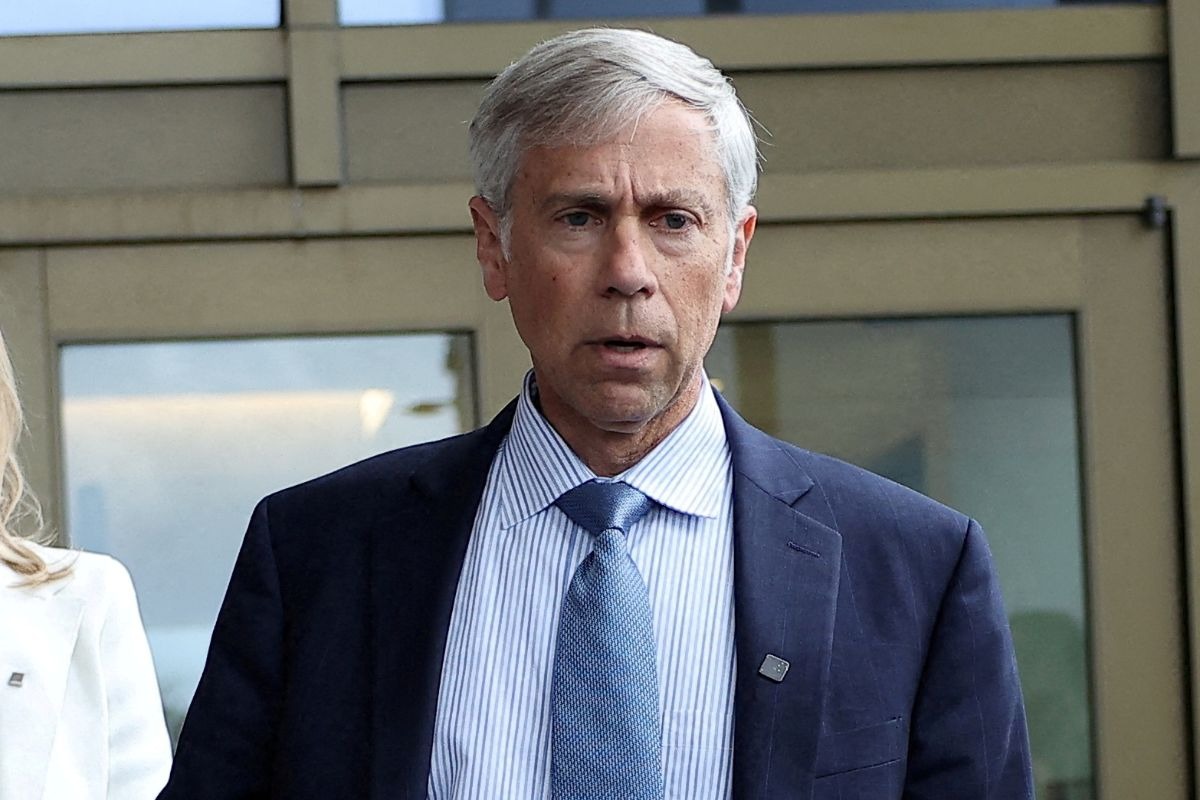 Abogado de Assange en el caso Wikileaks, es el abogado de Maduro