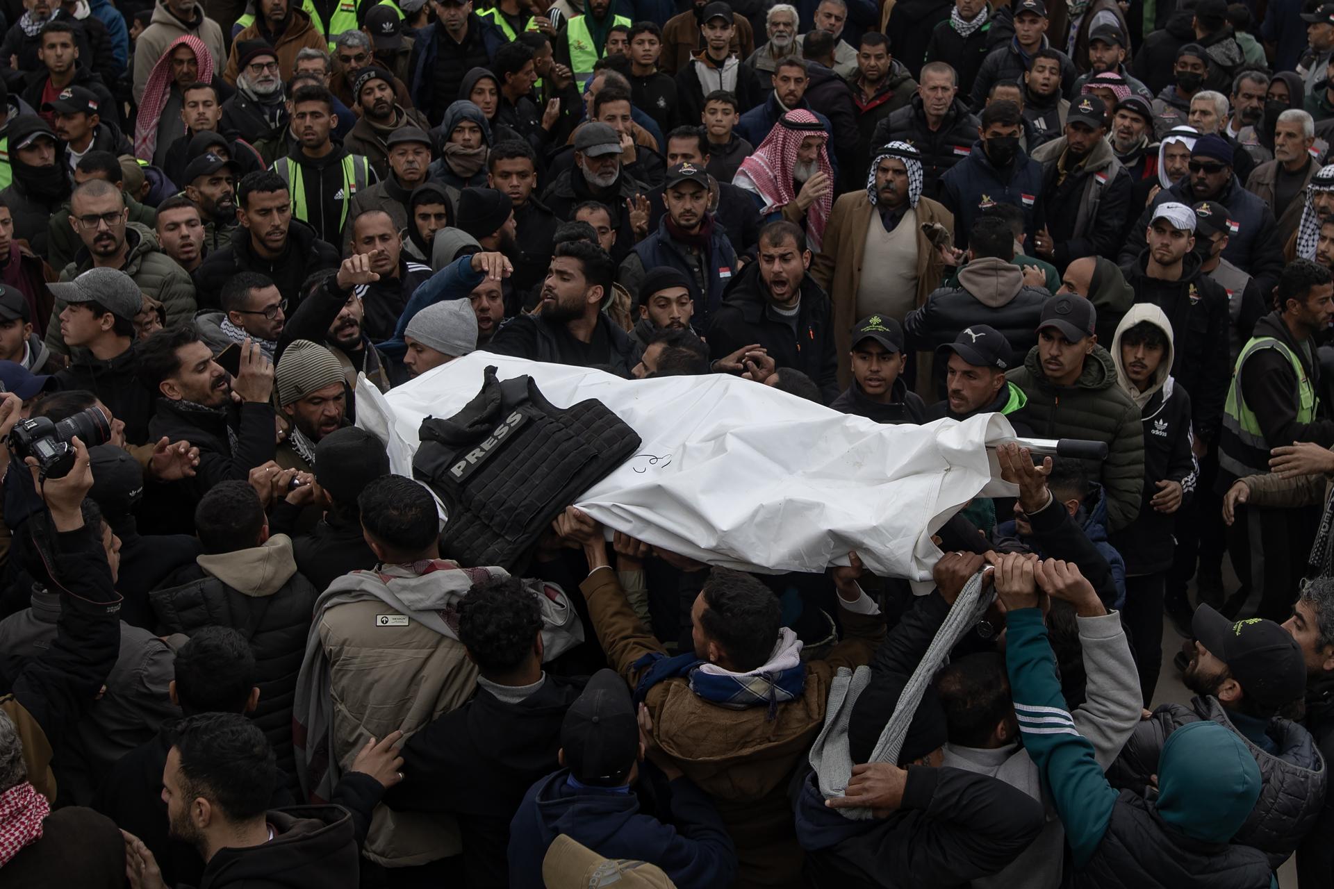 Israel asesina cuatro palestinos en Gaza mientras Trump oficializa su Junta de Paz en Davos