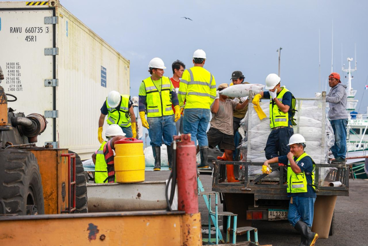 Puerto de Vacamonte avanza como hub acuícola y pesquero con propuesta de zona franca privada