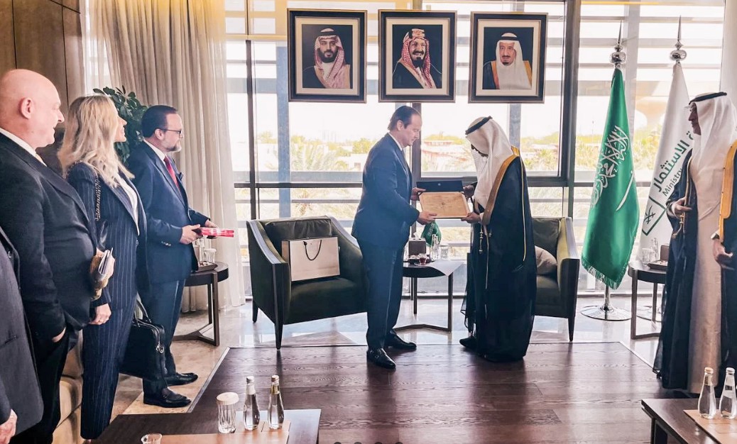 Panamá fortalece vínculos estratégicos con Arabia Saudita